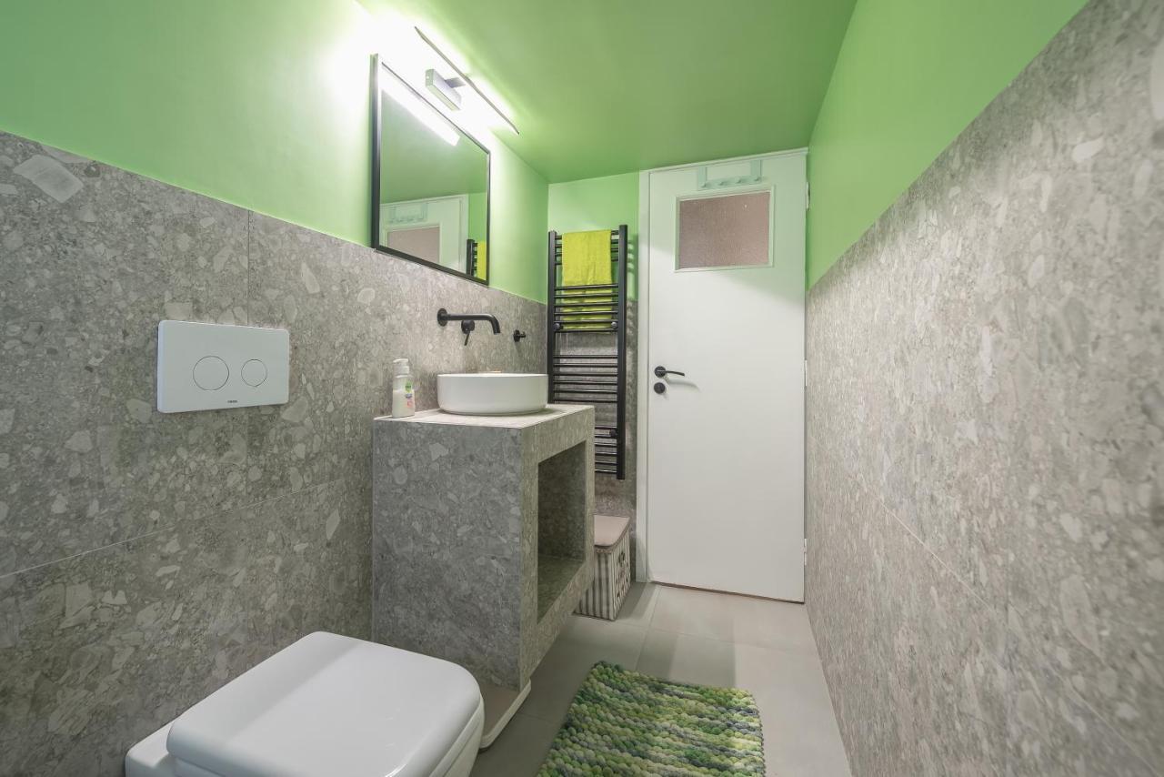Comfy And Modern Apartment Aten Exteriör bild